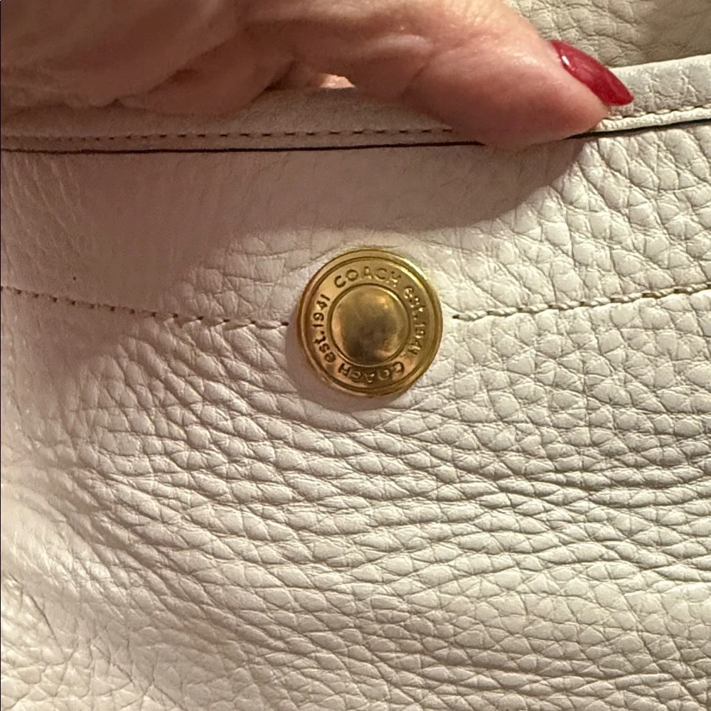 Coach Legacy Ergo Shoulder Bag with legacy stripe lining - Picture 14 of 15